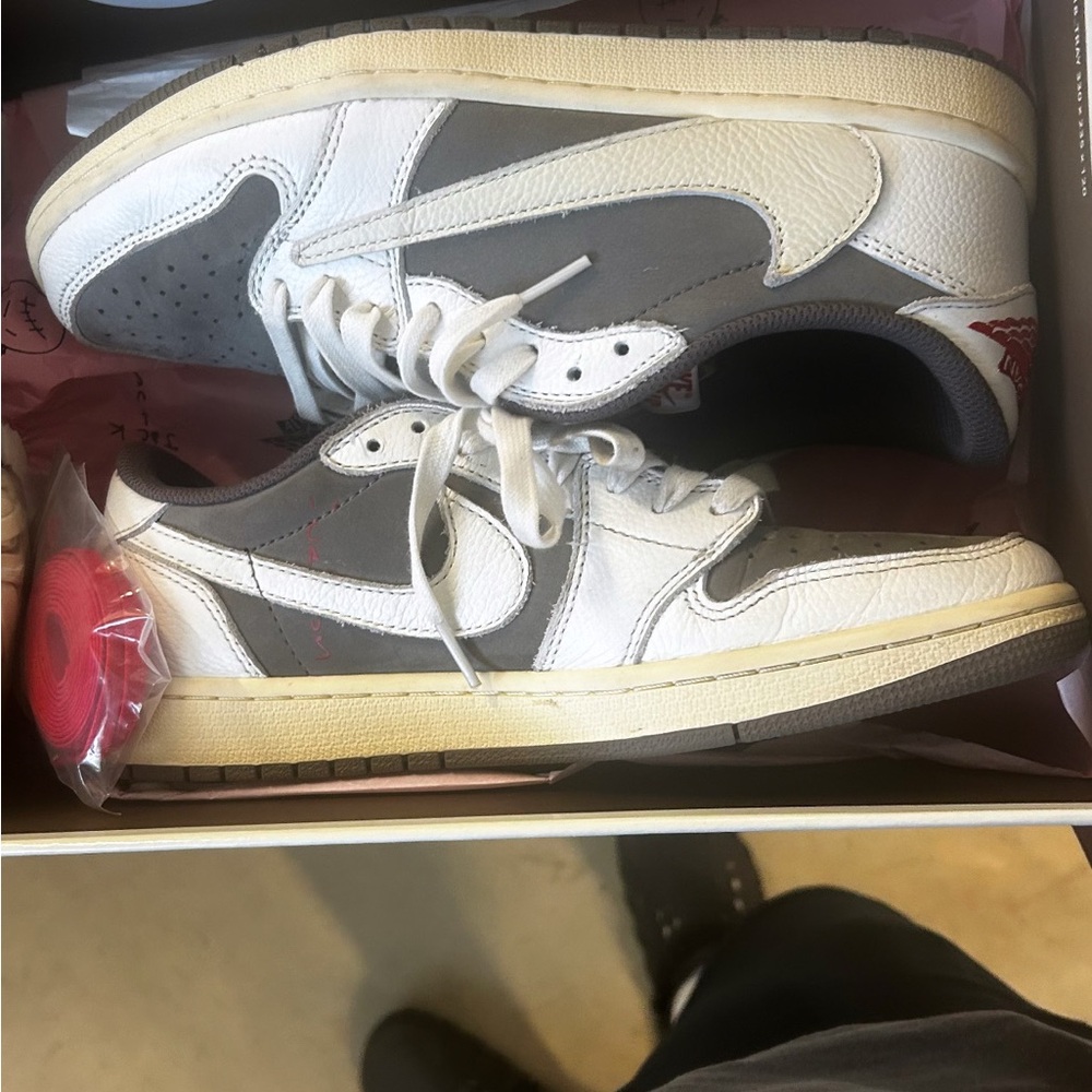 Nike Travis scott sneakers